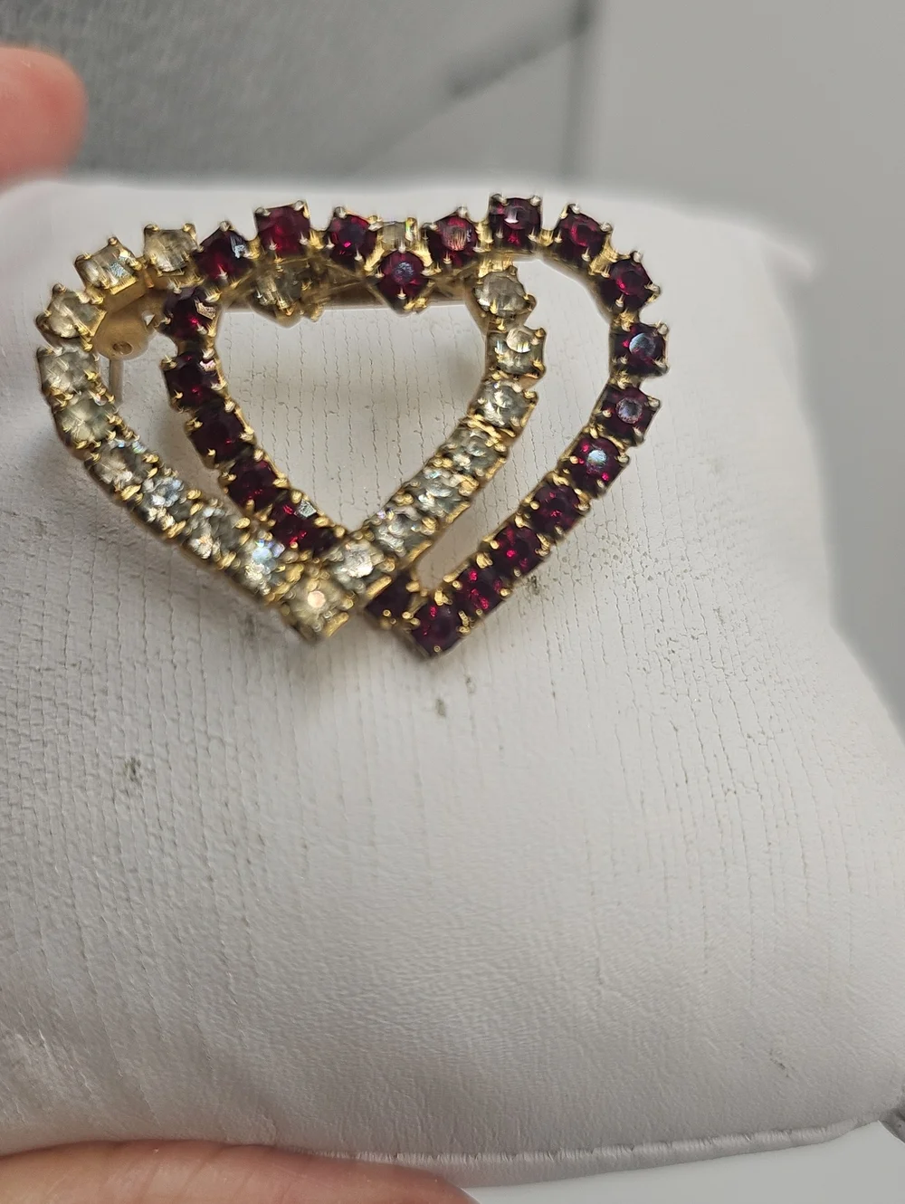 Unbranded Double Interlocking Heart Brooch Womens OS Red Gold Rhinestone Vintage